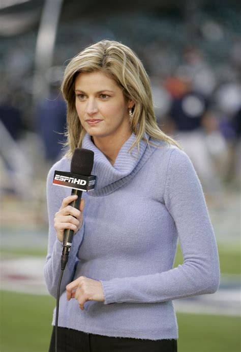 Erin Andrews Recalls Painful Public Reaction To Her Nude Photo Leak。